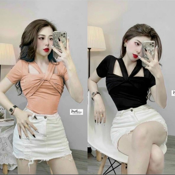 Áo croptop tay ngắn cổ vuông xoắn ngực 2 dây chéo v chất borip siêu xinh