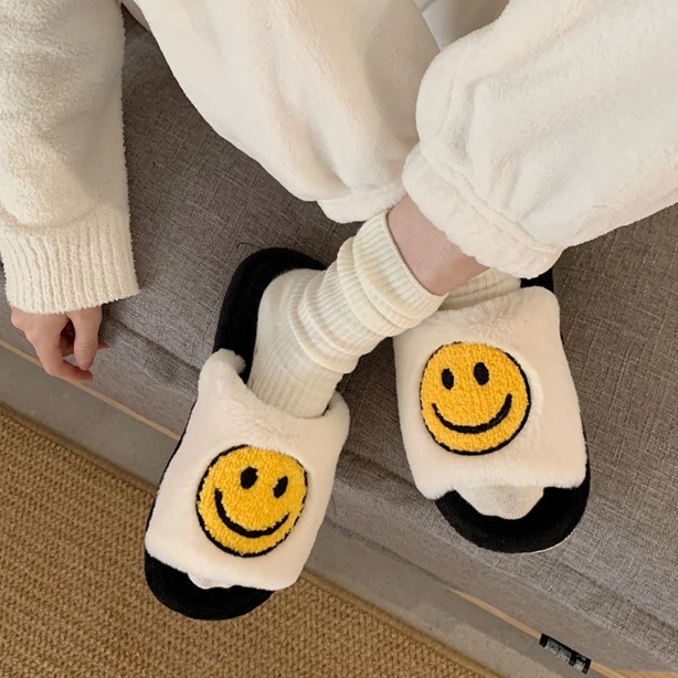 Dép cặp đôi nam nữ mang trong nhà mặt cười - US695