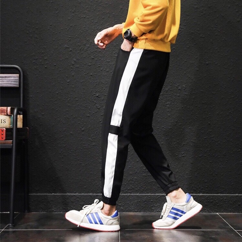 QUẦN JOGGER 3 SỌC TRẮNG