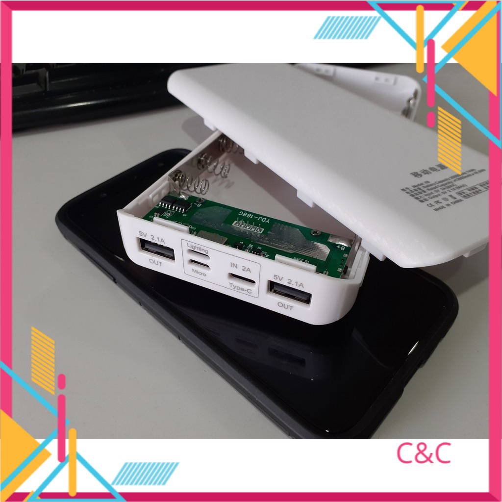 Box sạc nhanh chân cắm type c 8 cell dùng pin 18650 có LCD hiển thị, mạch sạc dự phòng