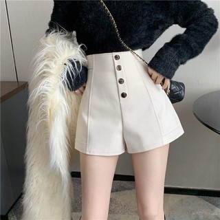 Quần Đùi Cạp Cao Khóa Sườn 4 Cúc Trước