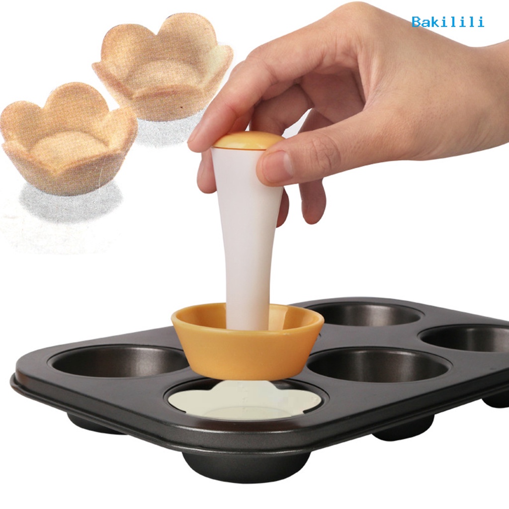 Khuôn Làm Bánh Muffin Bằng Nhựa Chịu Nhiệt Tốt Tiện Dụng Cho Gia Đình