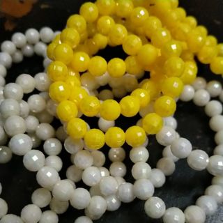 34 hạt nhựa góc cạnh ánh cừ 8mm-gói 10