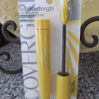 Mascara CoverGirl Lashblast Length dày mi và cong mi
