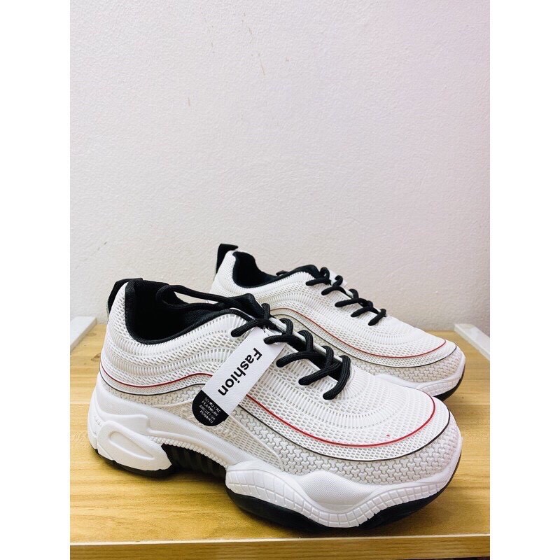 GIÀY THỂ THAO TEM VIỀN SÓNG MẪU MỚI SIÊU HOT