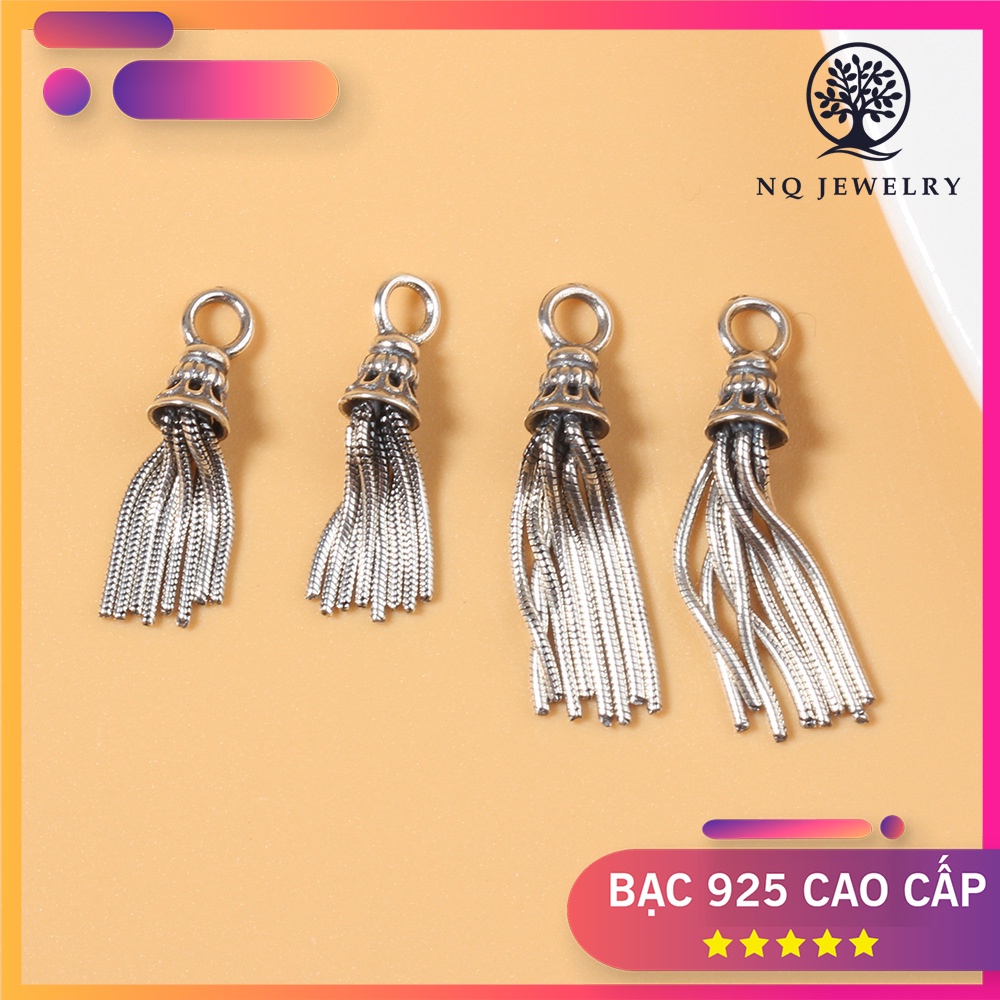 Charm bạc hình chuông tua rua treo