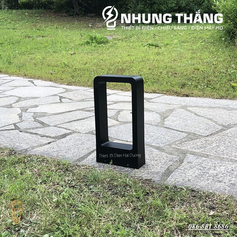 Đèn Trang Trí Sân Vườn DSV-818 Chống Nước - Chiều Cao 40cm - Ánh Sáng Vàng - Sử Dụng Điện