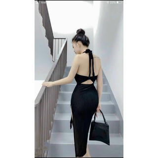 [Mã FASHIONXANH94 giảm 10K đơn 50K] Đầm yếm cột cổ hở lưng ôm body cực sexy , chất nhung sọc siêu sang chảnh
