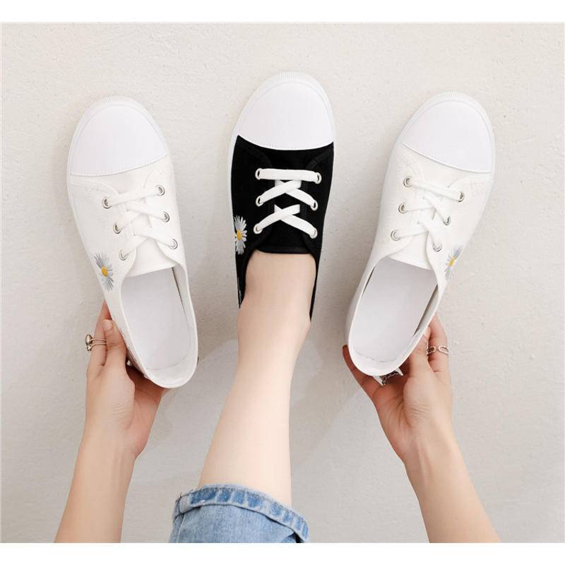 Giày Thể Thao Vải canvas In Hình Hoa Cúc Xinh Xắn Cho Nữ