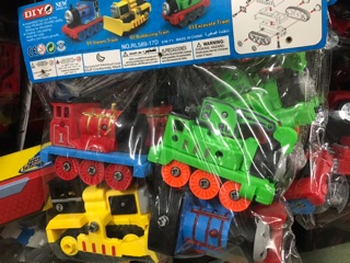 Bộ 4 xe tàu lửa tháo ráp