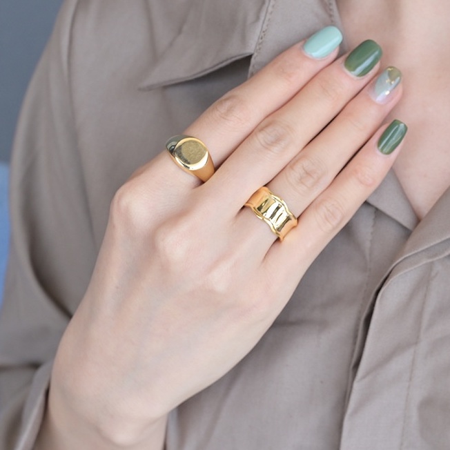 Nhẫn nam nữ tròn Unisex màu bạc Thời trang SAZ chất liệu Titan đẹp đơn giản - Nhẫn Treasure