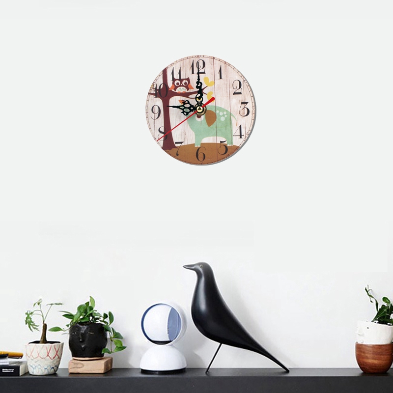 Đồng hồ treo tường trang trí phong cách vintage xinh xắn