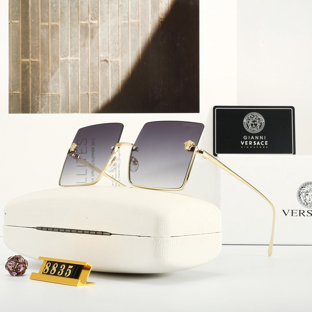 Versace 2021 Mới Thời trang Hàn Quốc Khung lớn Màu phim Kính râm Nam và Nữ Xu hướng Cặp đôi Đường phố Chụp Trăm Phù hợp Trang trí Thời trang Du lịch Kỳ nghỉ Chống tia cực tím Kính râm đi biển