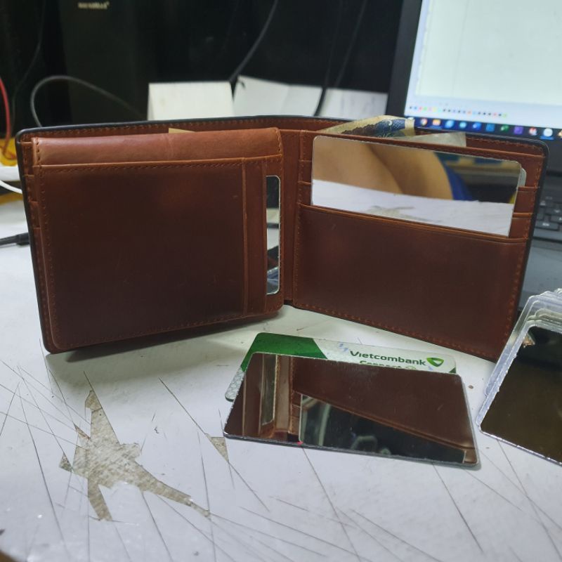 Gương Bỏ Túi Hình Thẻ ATM Nhỏ Gọn