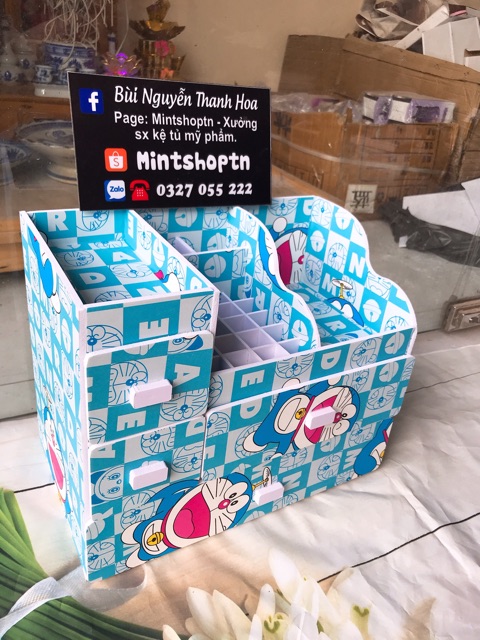 Kệ đựng mỹ phẩm MAX PLUS 35cm doraemon