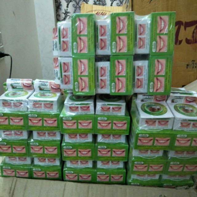 Tẩy cao răng Thái Lan