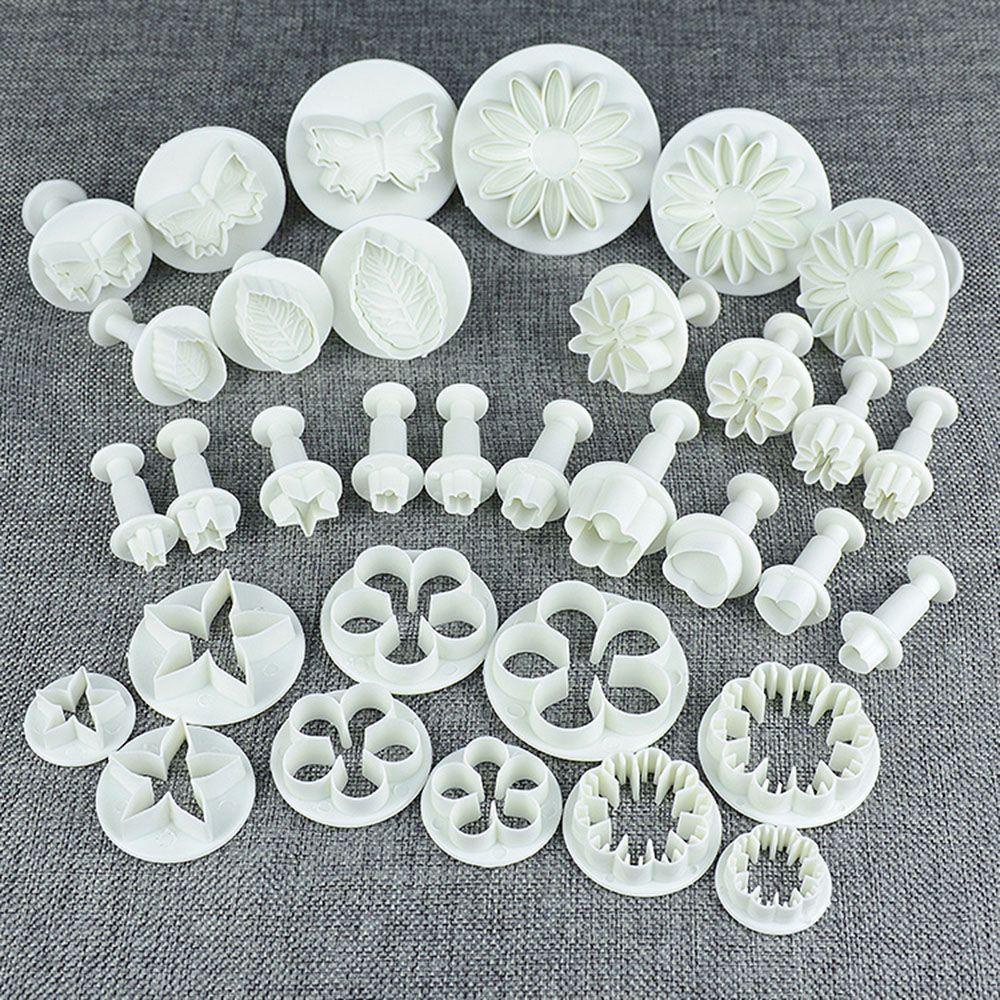 Set 33 Khuôn Cắt Tạo Hình Trang Trí Bánh