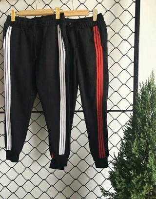 Quần jogger nỉ 3 sọc