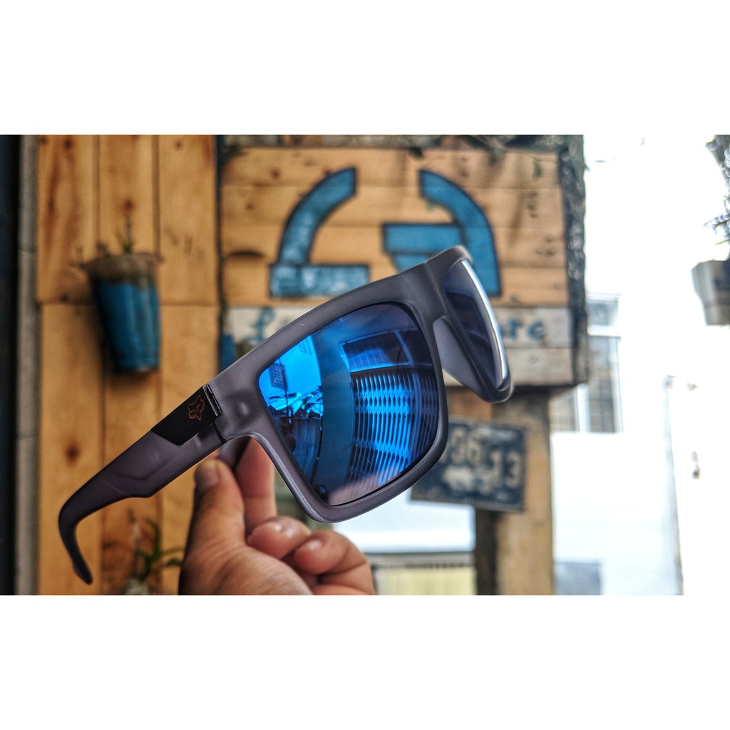 Kính Mát nam Fox The Director - Thời trang, thể thao, chuẩn uv400 - Tặng kèm hộp đựng | BigBuy360 - bigbuy360.vn
