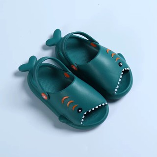 Sục cá mập xinh iu cho bé