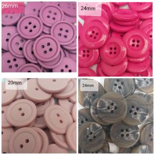 Nút nhựa , size từ 20mm đến26mm(10 nút)