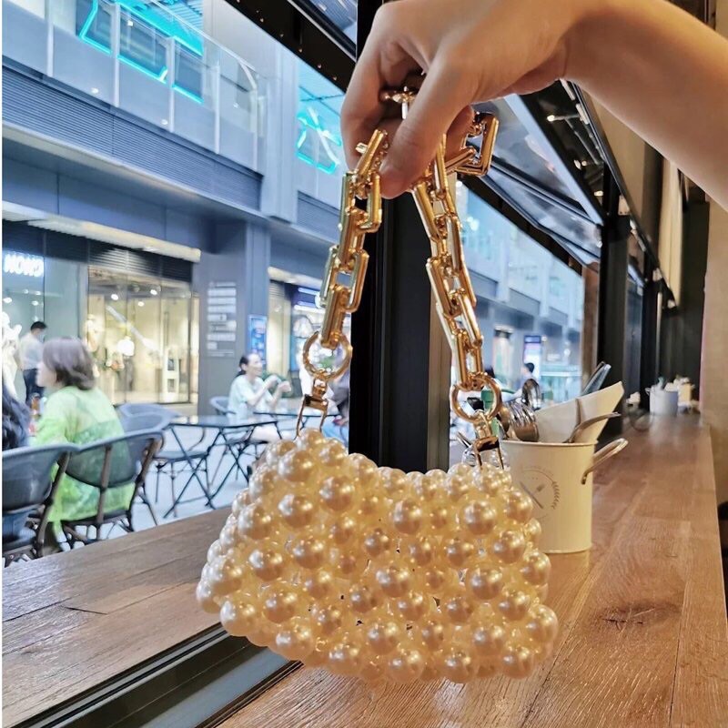 Túi đeo vai đeo nách đính châu phong cách cô điển pháp