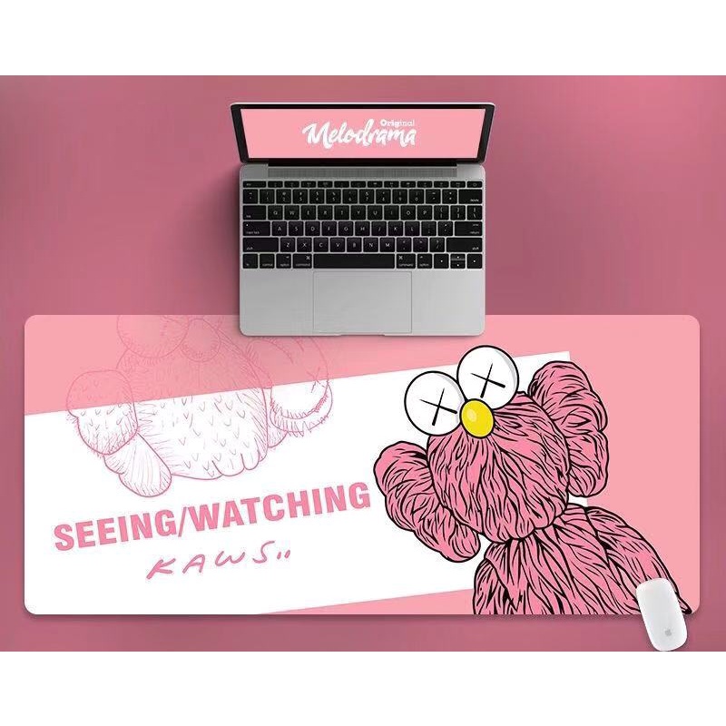 Lót chuột cỡ lớn họa tiết Kaws Sesame Street đa dạng mẫu mã, bo viền chắc chắn, hình in sắc nét