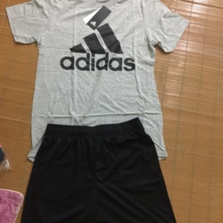Sẵn bộ quần áo Adidas auth sale sz S fom âu