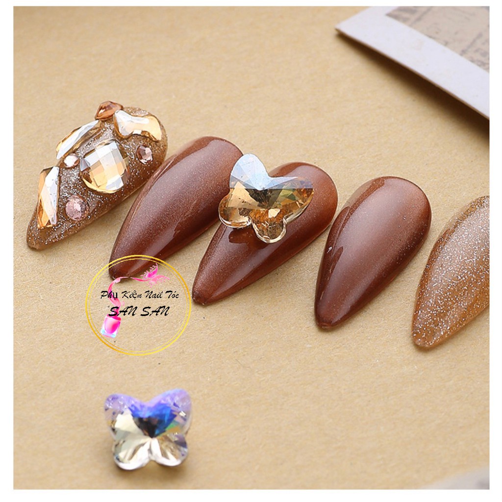 Đá khối 3D kim cương hình bướm trang trí móng