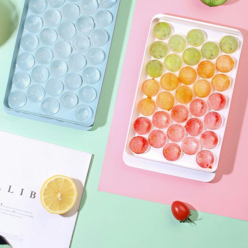 Khay làm đá tròn tiện lợi, đẹp mắt