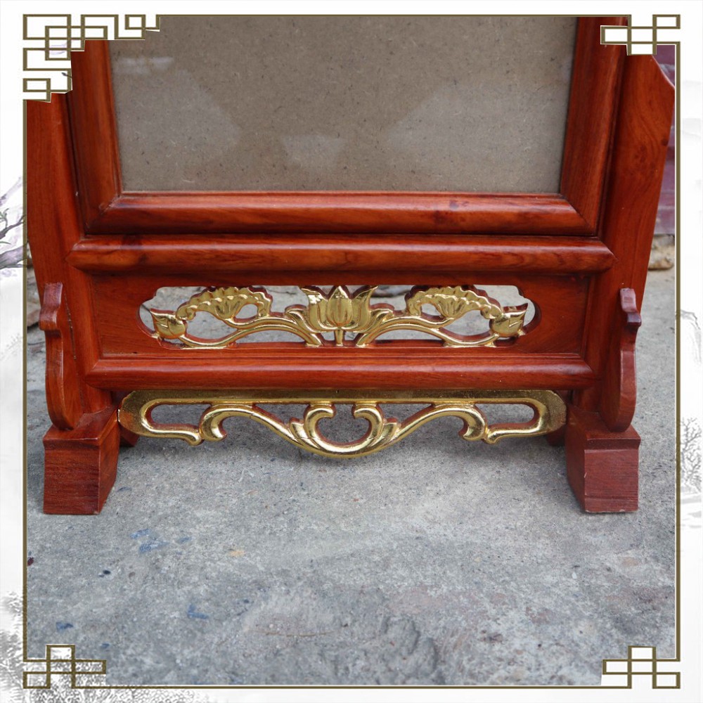 Khung hình thờ 18x24 đơn hoa lá tây rát vàng gỗ hương giá rẻ