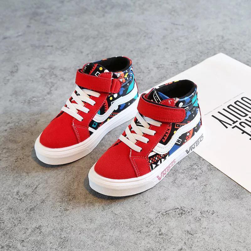 Mã giầy Sneaker cao cổ | BigBuy360 - bigbuy360.vn