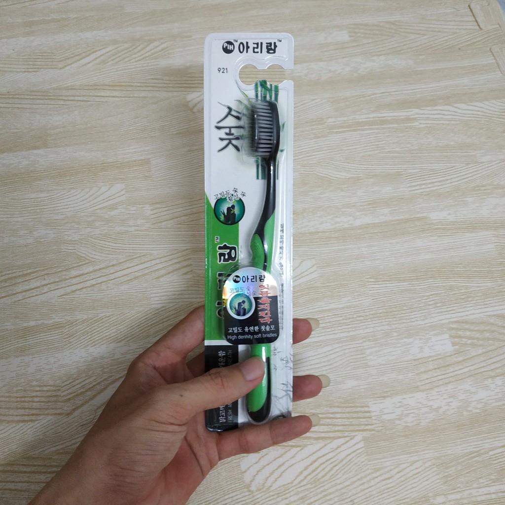 Bàn chải đánh răng Bossi than tre hoạt tính Hàn Quốc 𝓢𝓱𝓸𝓹 𝓣𝓲𝓮̣̂𝓷 𝓘́𝓬𝓱