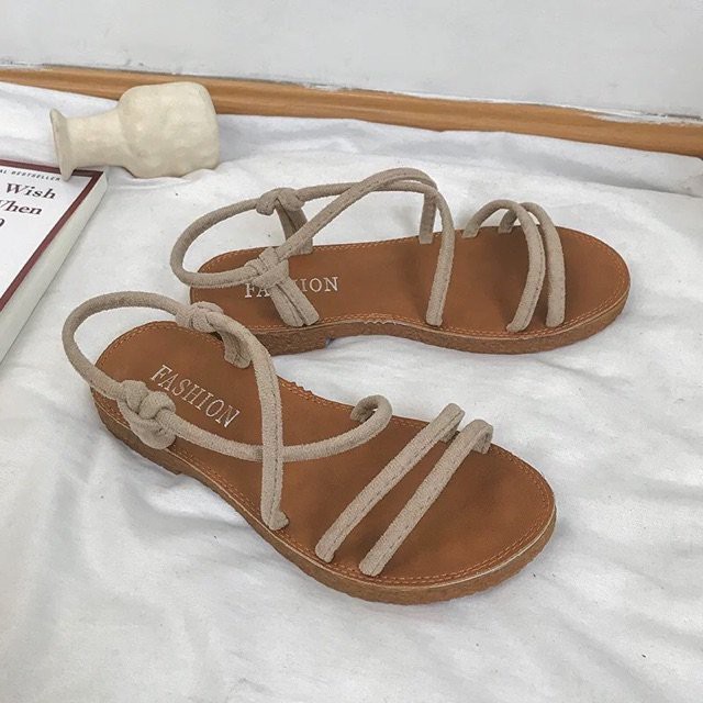 GIÀY SANDAL NỮ ĐẾ BỆT 2 QUAI NGANG