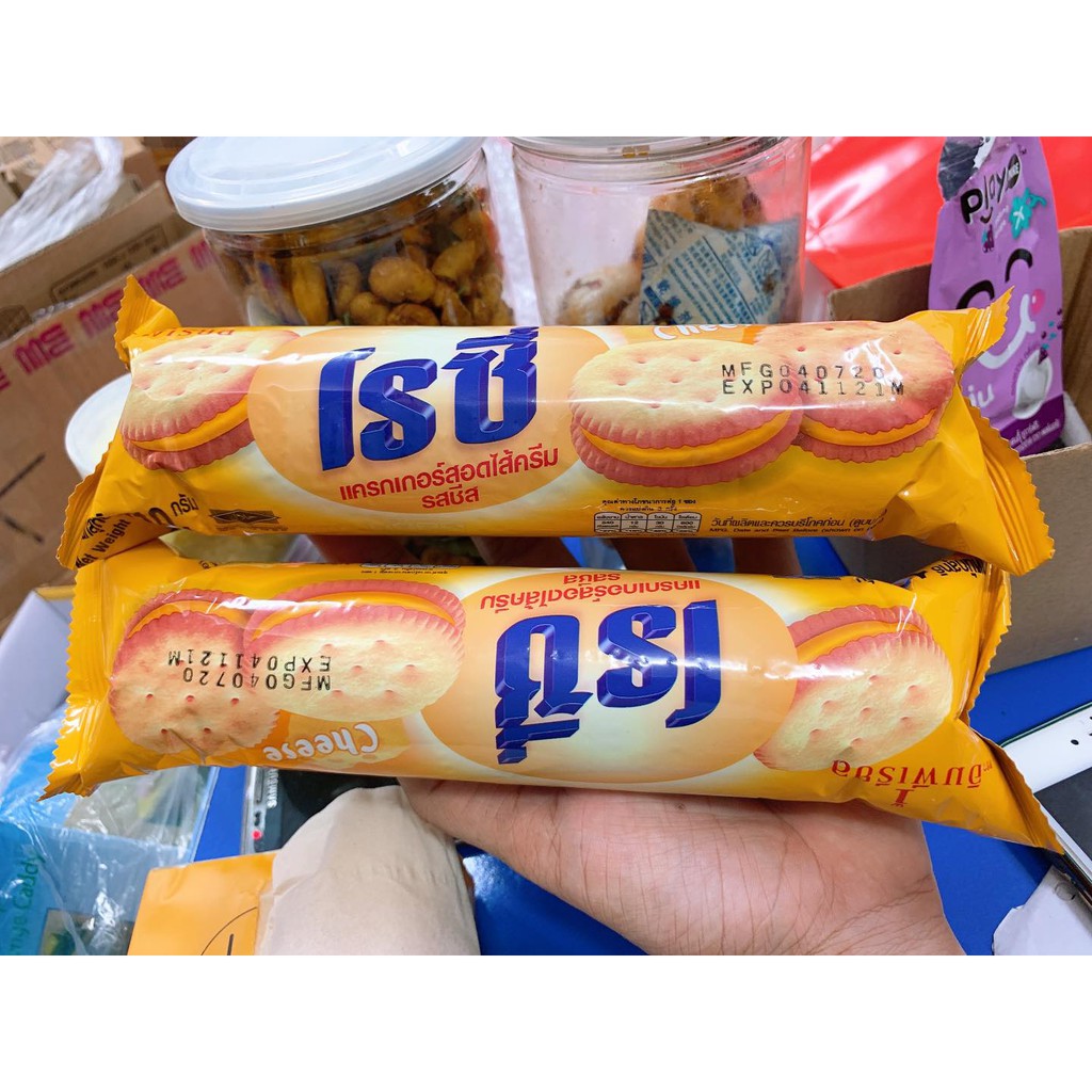 Bánh Quy Sandwich Rosy 110g bơ phô mai