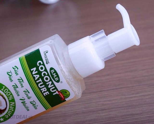 (7.2024) Combo sữa tắm tinh dầu dừa + sữa rửa mặt than dừa B.M.B