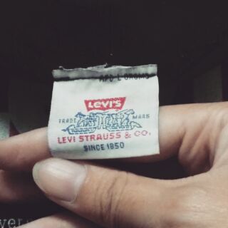 Áo thun tay dài Levi's