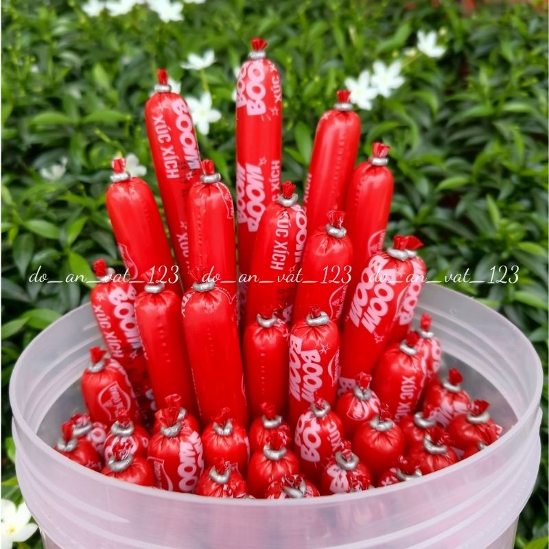 Xúc xích heo tiệt trùng ăn liền Boom Boom Mai Vàng Vissan cây 23g