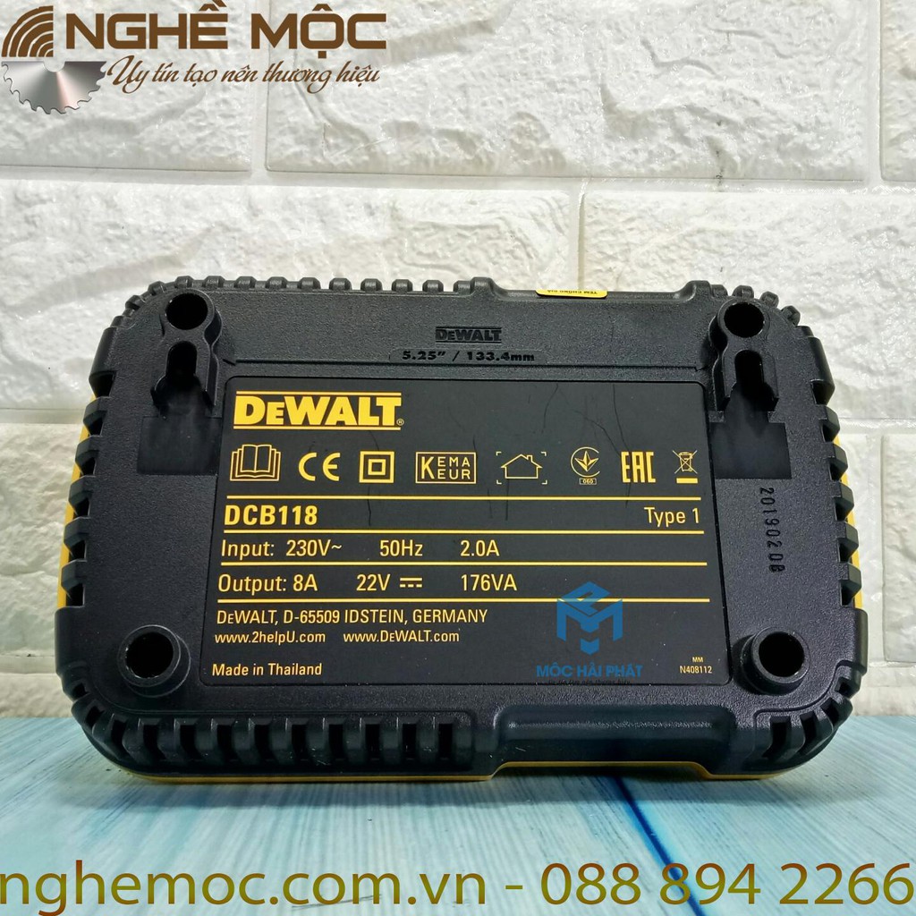 Sạc nhanh Dewalt DCB118, DCB115 sạc 118 115 chính hãng Mộc Vui