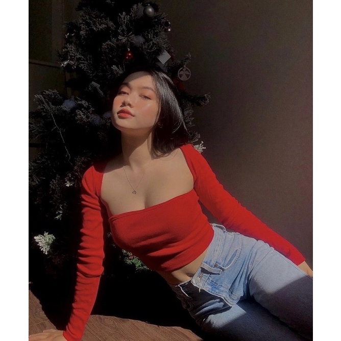 (Feedback, ảnh thật, hoả tốc)🥕ÁO_CROPTOP_KHOÉC_NGỰC_TAY_DÀI🥦