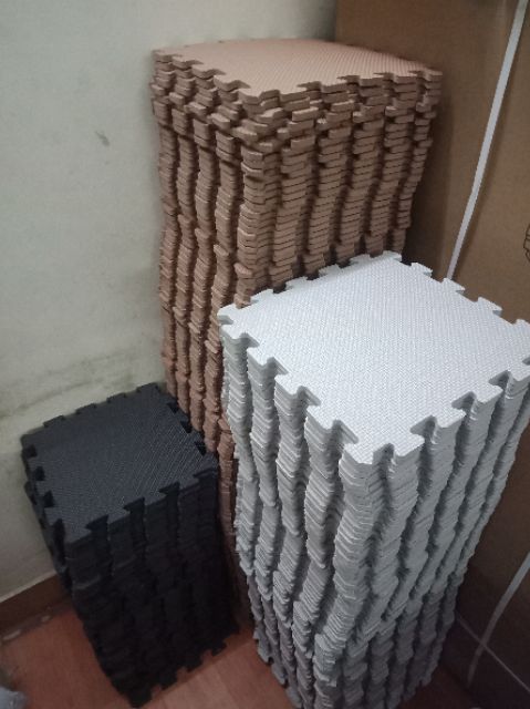 Thảm xốp trải sàn không mùi khổ 30*30 dày dặn siêu đẹp. Thảm ghép lót sàn bao giá toàn quốc