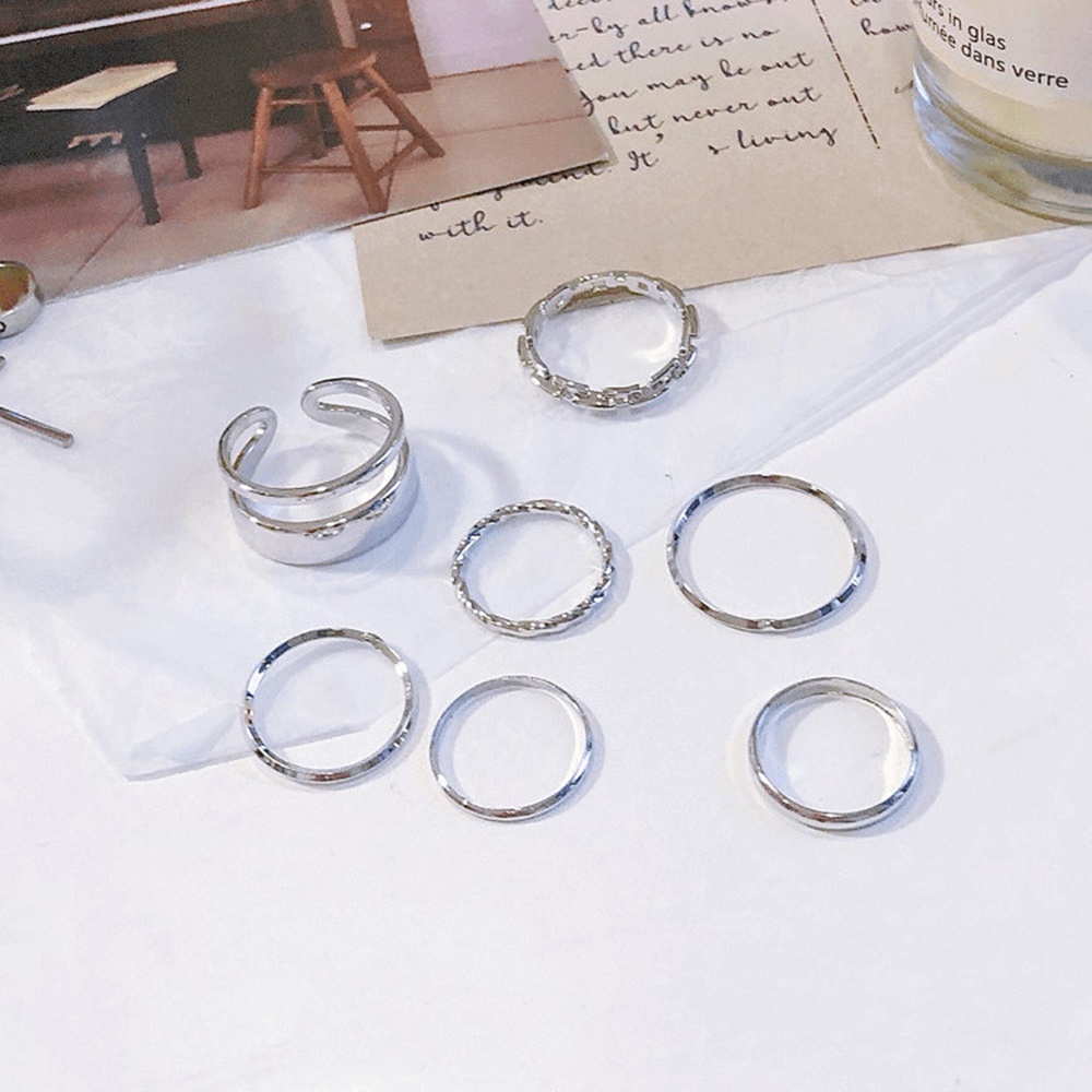 Bộ 7 nhẫn thời trang phong cách retro