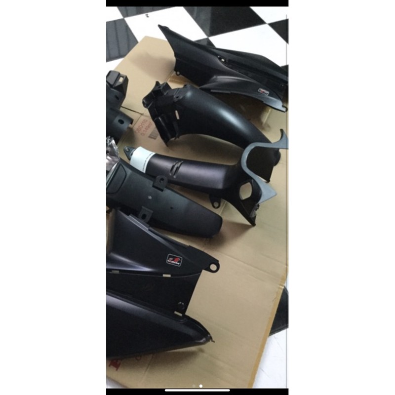 Ốp ổ khoá Wave Rs 100