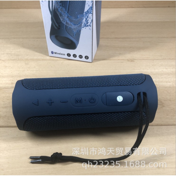 GIÁ RẺ BẤT NGỜ Loa Bluetooth PLL 5 - Kháng Nước - Thiết Kế Đỉnh Cao - Đẳng Cấp - Bảo Hành 1 Năm