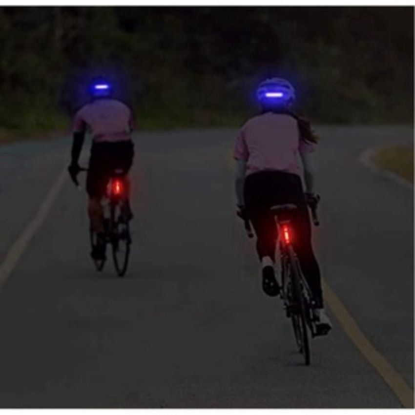 Đèn led gắn phía sau xe đạp MOSOWORLD có thể sạc lại nhiều màu sắc tùy chọn FUKI