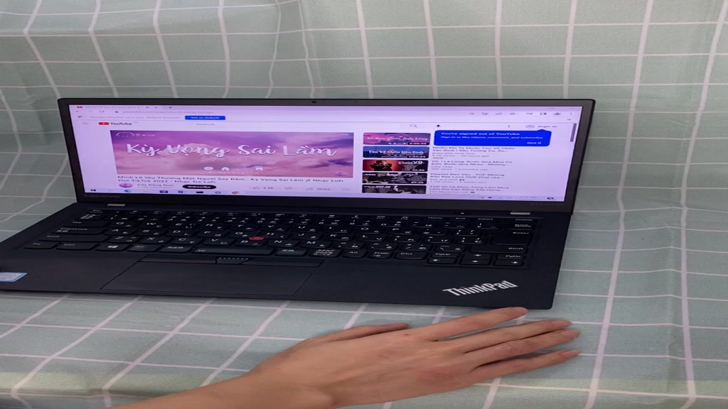 Laptop Lenovo Thinkpad X1 Carbon Gen 5 -Core i5 7200U- Ram 8GB-SSD 256GB.Bảo hành từ 12 Tháng. | BigBuy360 - bigbuy360.vn