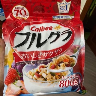 Ngũ cốc hoa quả sấy khô Calbee