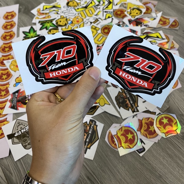 Tem Sticker 710 3Lớp cao cấp chống bong phai màu ! ( Giá 1c )