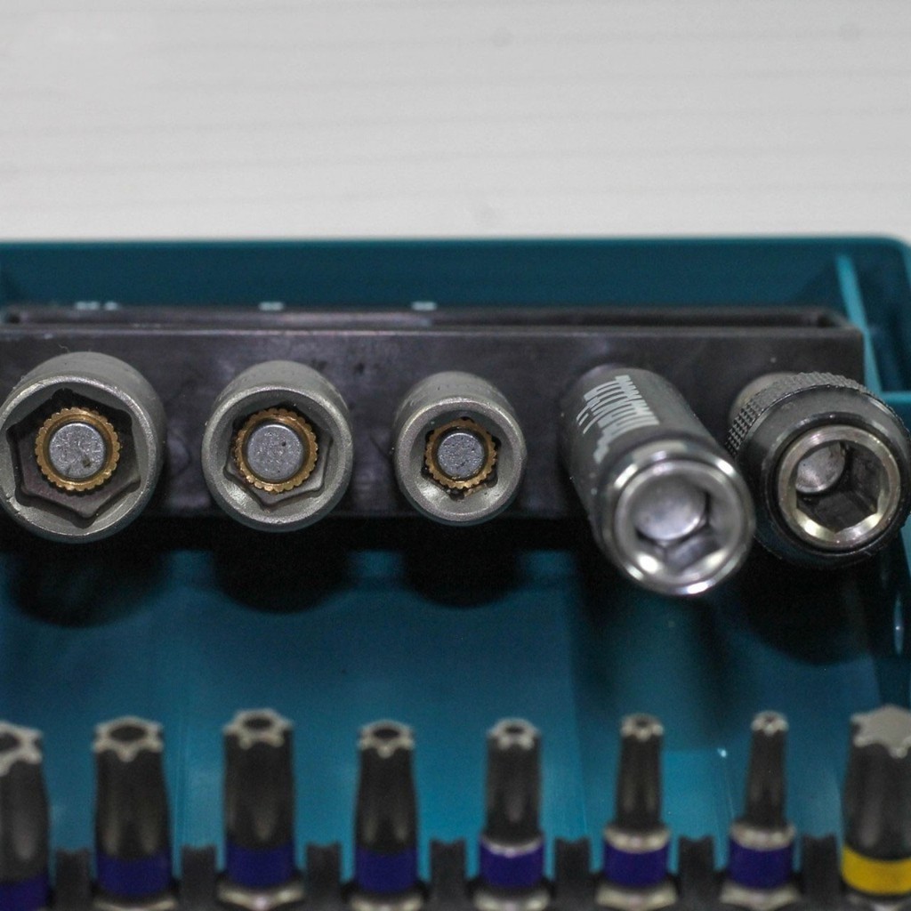 Bộ mũi vít nhiều màu Makita 43 chi tiết B-55697