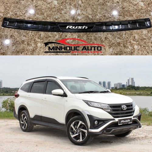 Chống trầy cốp trong, ngoài xe Toyota Rush 2018 - 2021, Chất liệu Inox đẹp